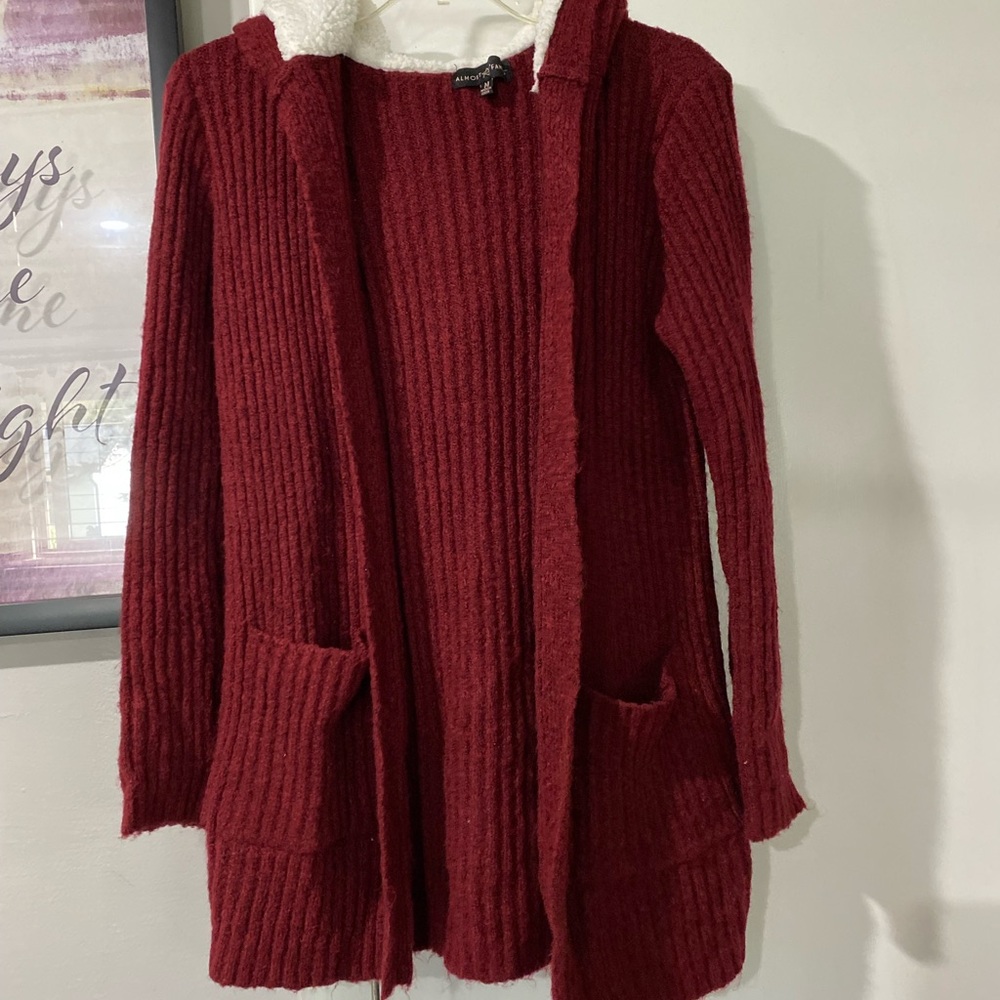 Almost Famous Burgundy Women's Open Cardigan
